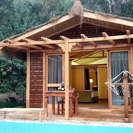 Suna Village & 3* 페티예