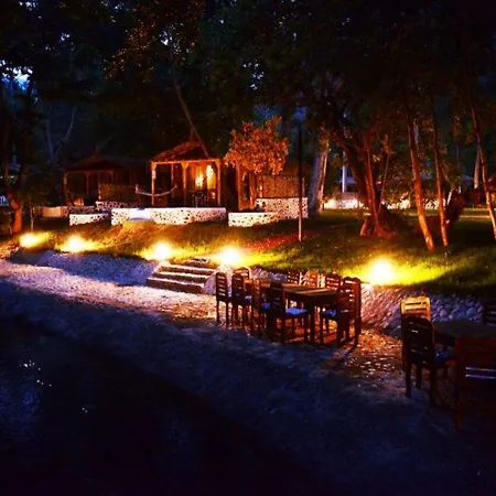 호텔 Suna Village &